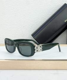 Picture of Balenciaga Sunglasses _SKUfw79280573fw